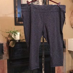 TekGear woman’s active Capri  size 3x